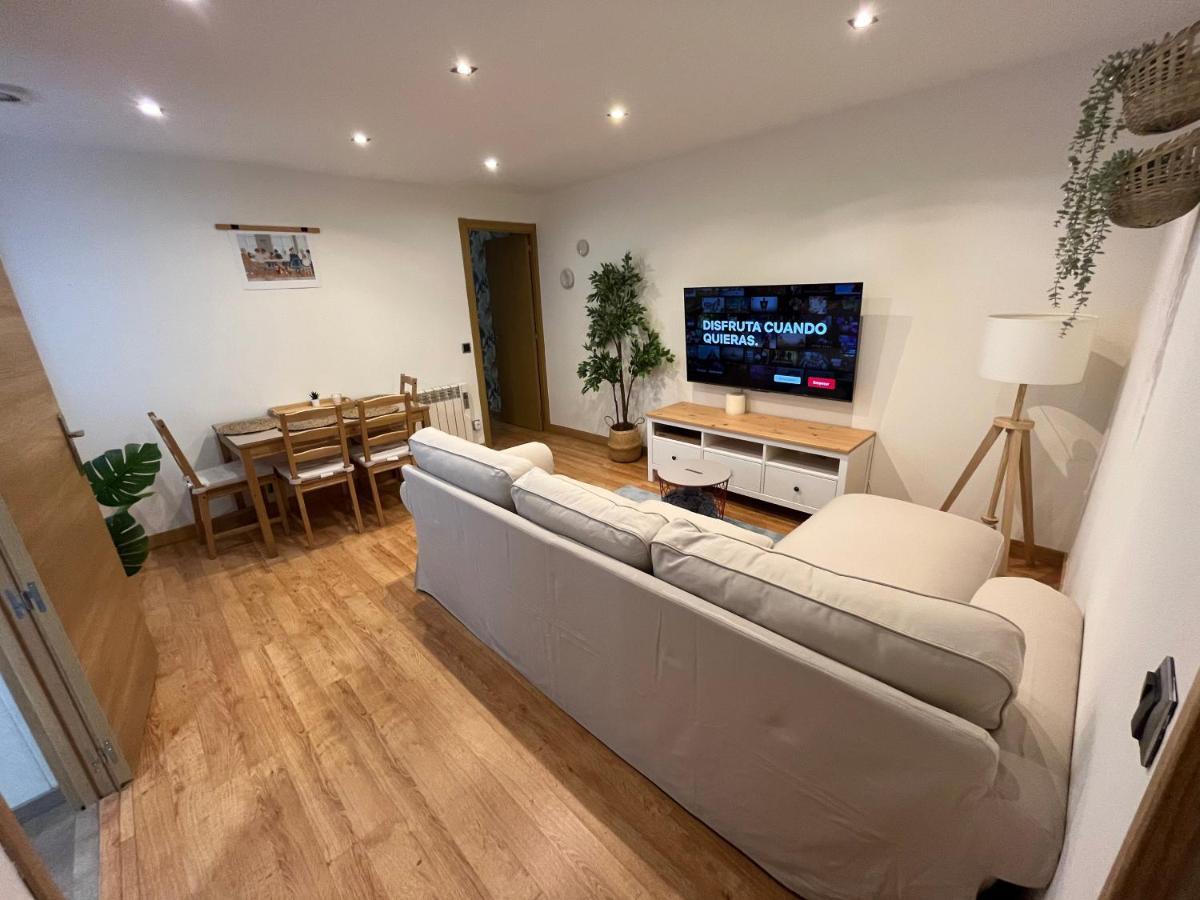 La Postiga Apartment Oviedo Luaran gambar